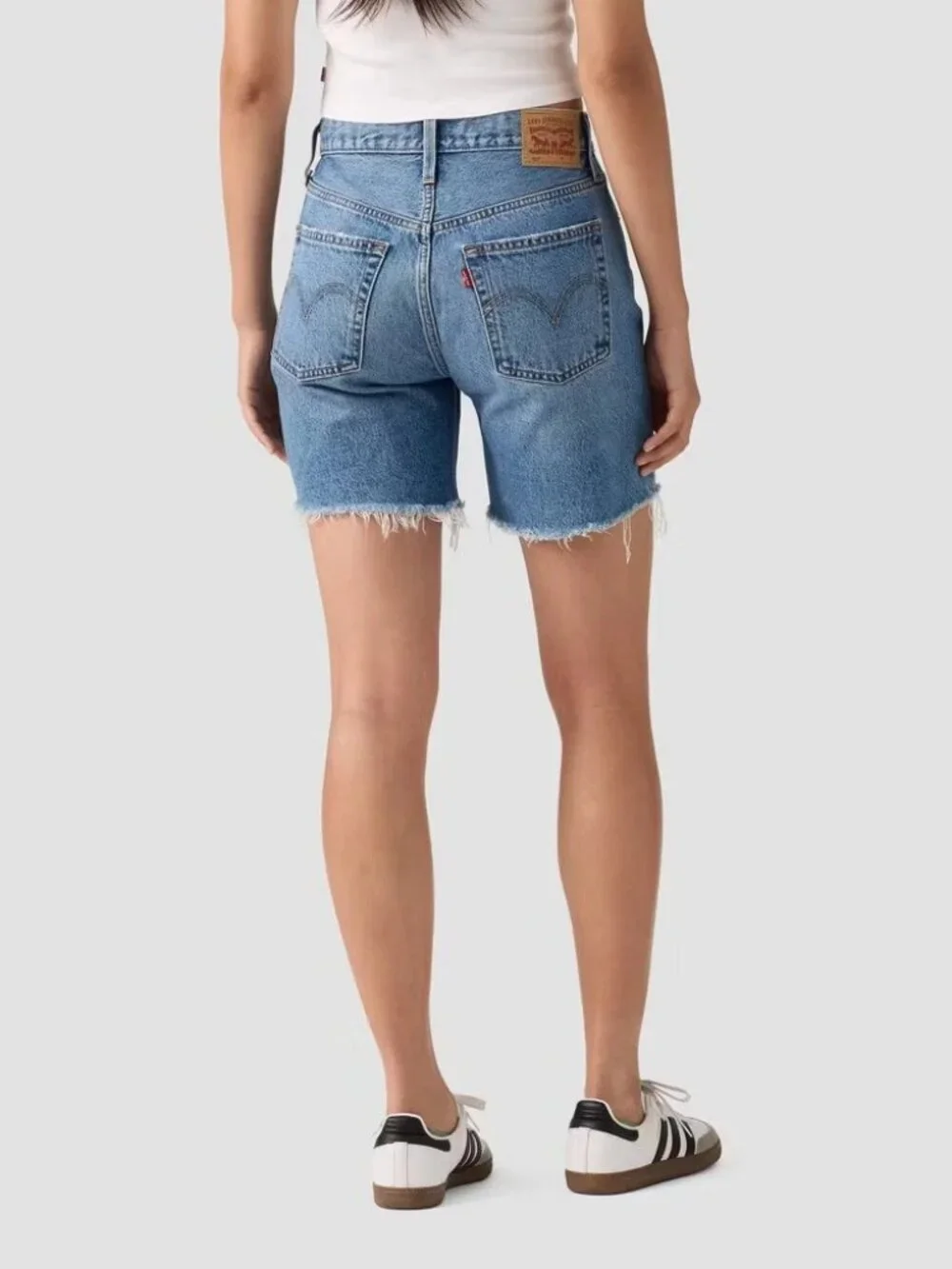 Levi 501 Women Mid-Thigh Shorts - Blow Big Horns - Picture 3 of 3